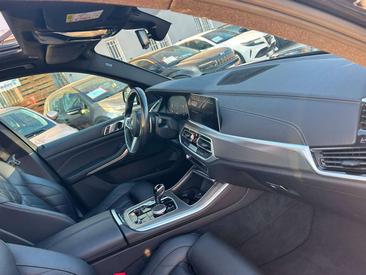 BMW X5 XDrive25d — photo 12