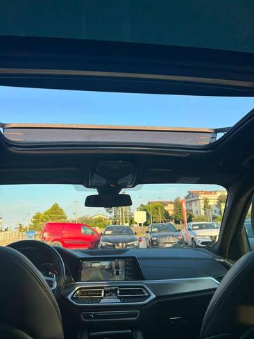 BMW X5 XDrive25d — photo 22