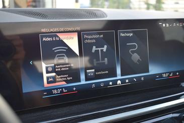 BMW X5 XDrive50e PHEV — photo 9