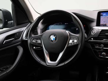BMW X3 XDrive30e — photo 9