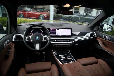 BMW X5 XDrive50e PHEV — photo 15
