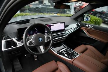 BMW X5 XDrive50e PHEV — photo 16