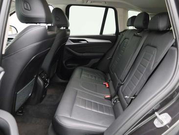 BMW X3 XDrive30e — photo 11