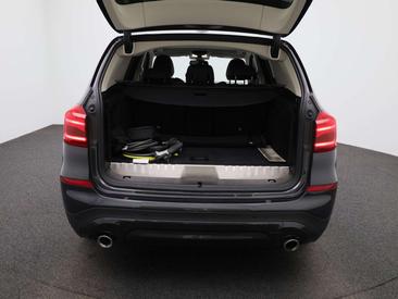 BMW X3 XDrive30e — photo 12