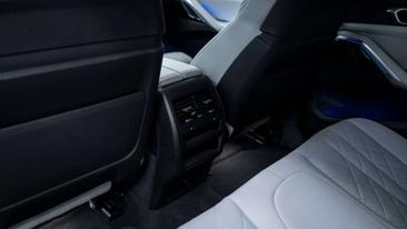 BMW X6 Coupé SUV XDrive30d — photo 36