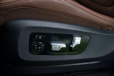 BMW X5 XDrive50e PHEV — photo 24