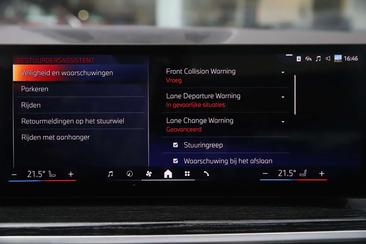 BMW X5 XDrive50e PHEV — photo 32