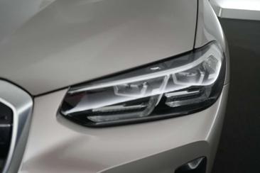 BMW iX3 — photo 18