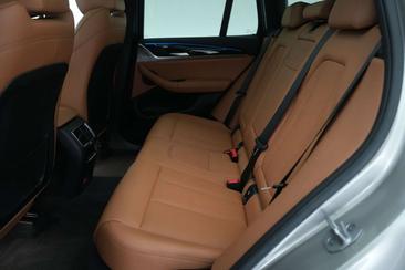 BMW iX3 — photo 20
