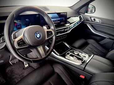 BMW X5 XDrive50e PHEV — photo 11