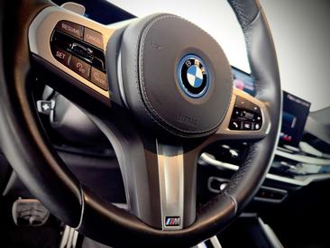BMW X5 XDrive50e PHEV — photo 12