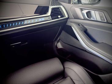 BMW X5 XDrive50e PHEV — photo 17