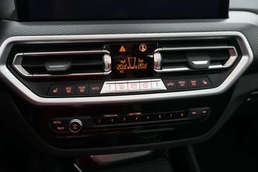 BMW X3 XDrive30e — photo 30