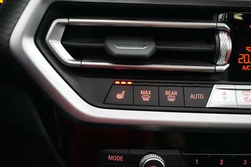 BMW X3 XDrive30e — photo 33