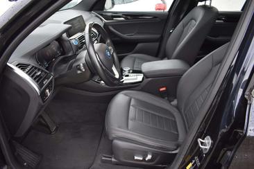 BMW iX3 — photo 6