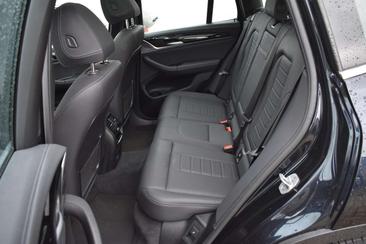 BMW iX3 — photo 7