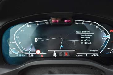 BMW iX3 — photo 12