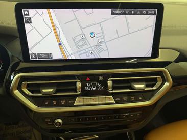 BMW iX3 — photo 4