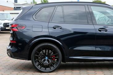 BMW X5 XDrive50e PHEV — photo 4
