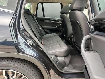 BMW iX3 — photo 13