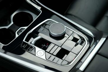 BMW X5 XDrive50e PHEV — photo 28