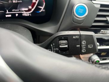BMW iX3 — photo 24