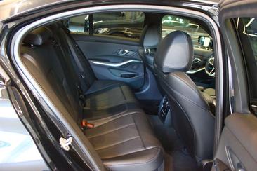 BMW Série 3 Berline 320d — photo 18