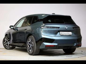 BMW IX XDrive40 — photo 4