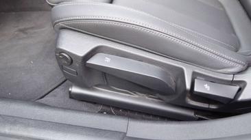 BMW Série 3 Berline 320d — photo 22