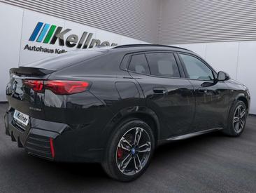 BMW IX2 EDrive20 — photo 5
