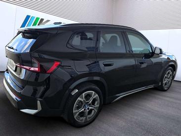 BMW IX1 XDrive30 — photo 4