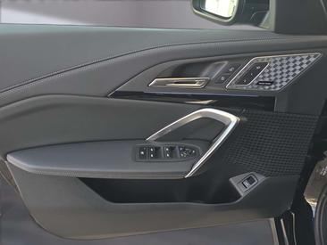 BMW IX1 XDrive30 — photo 14