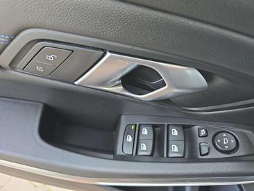 BMW Série 3 Berline 330e — photo 17