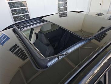 BMW IX1 XDrive30 — photo 25