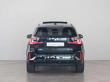 BMW IX1 EDrive20 — photo 8