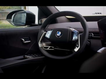BMW iX3 50 XDrive — photo 8