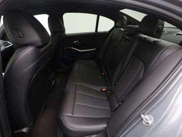 BMW Série 3 Berline 320e — photo 14