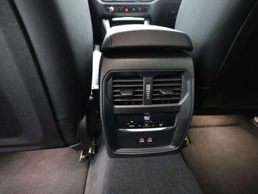 BMW Série 3 Berline 320e — photo 15