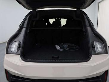 BMW IX XDrive45 — photo 19