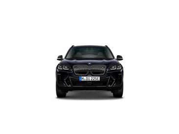 BMW iX3 — photo 2