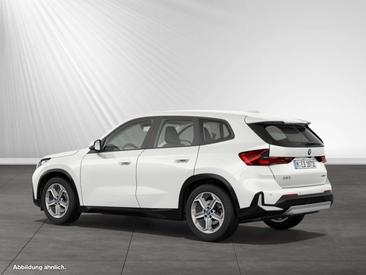 BMW IX1 XDrive30 — photo 6