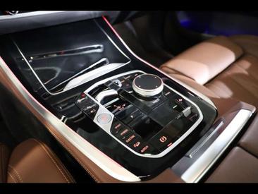 BMW X5 XDrive50e — photo 12