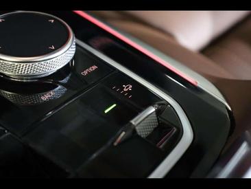 BMW X5 XDrive50e — photo 13