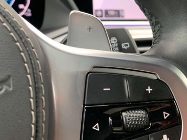 BMW X5 XDrive45e — photo 30
