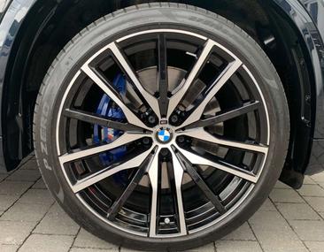 BMW X5 XDrive45e — photo 44