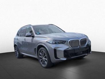 BMW X5 XDrive30d — photo 2