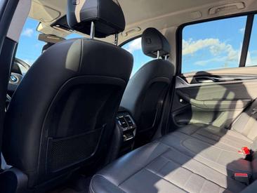 BMW X3 XDrive20i — photo 21