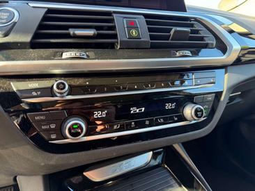 BMW X3 XDrive20i — photo 28
