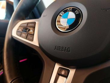 BMW Série 3 Berline 320d — photo 10