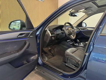 BMW X3 XDrive30e — photo 9